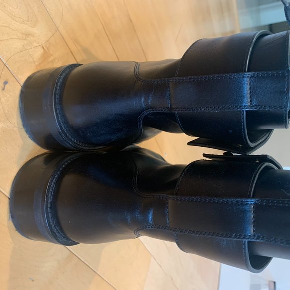 louis vuitton wonderland ranger boots (size 40) - Picture 4 of 5